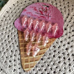 Reuseable ICE CREAM CONES Ice Cubes